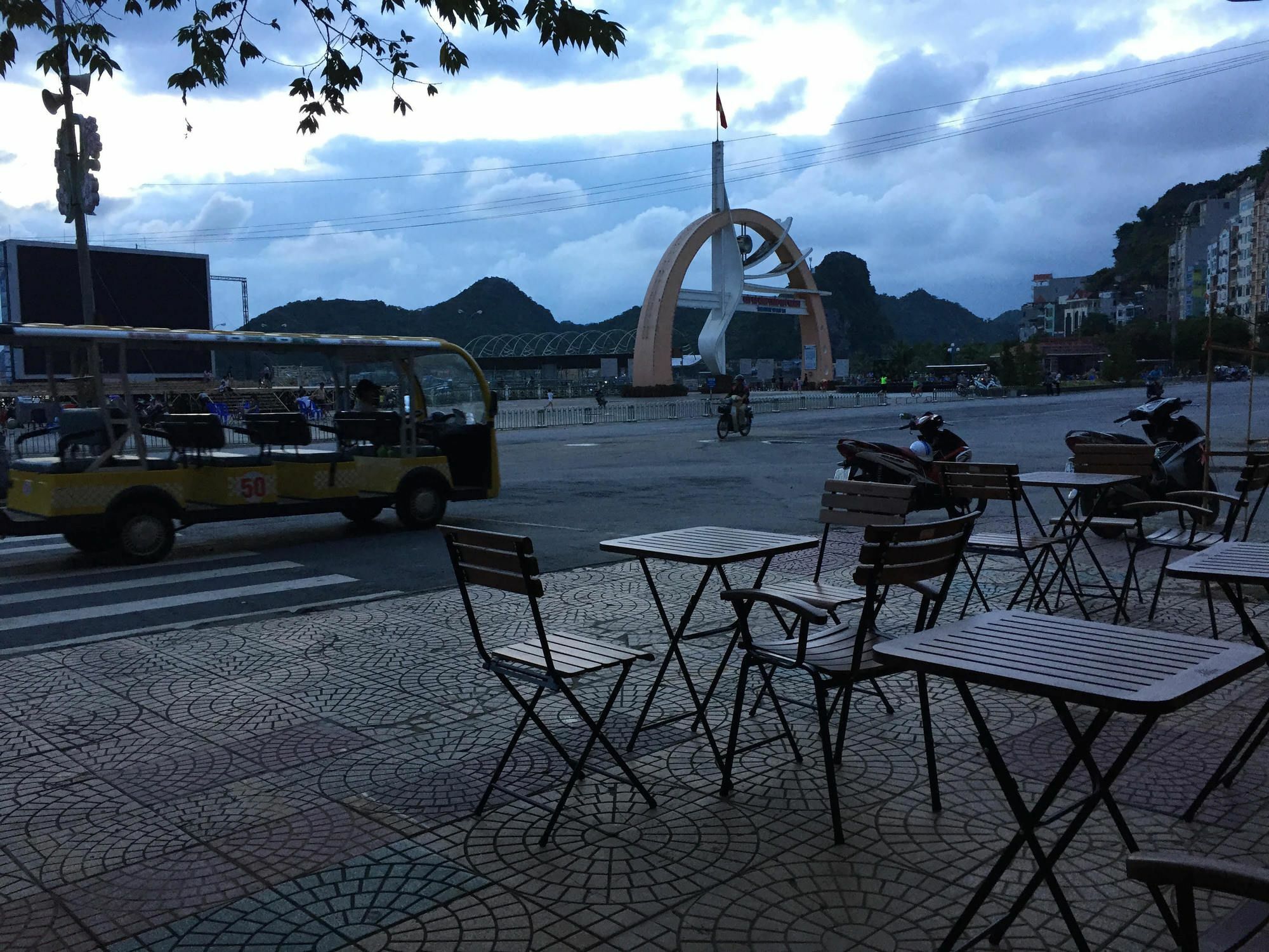Catba Dream Hotel Dong Khe Sau Esterno foto